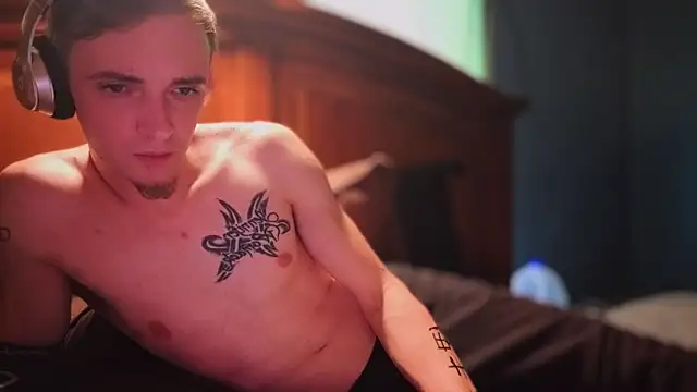 Snapshot of Ilovepussy1911 chatting on April 2026 03:34:01 PM Ilovepussy1911 online show from April 2026 03:34:01 PM