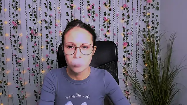 mona cloud online show from March 2025 09:45:02 AM