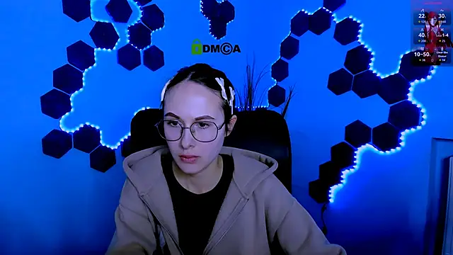 mona cloud online show from February 2026 09:00:02 PM