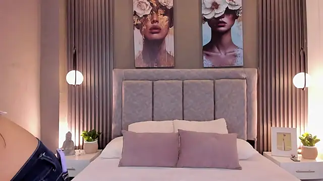 GiannaColling1 online show from September 2025 10:03:02 PM