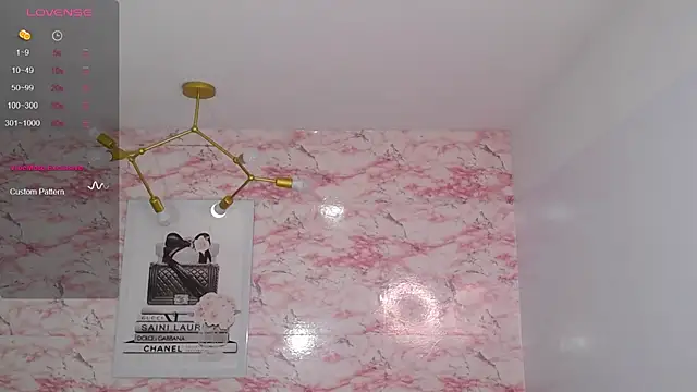 emma wockll t online show from November 2025 01:40:01 AM