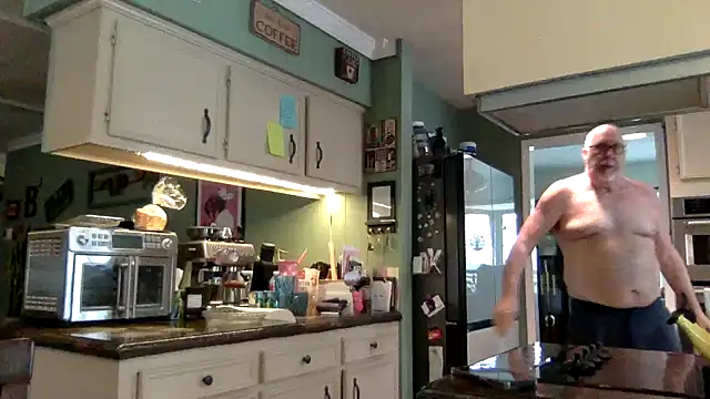 superbearboss online show from February 2026 04:40:02 PM