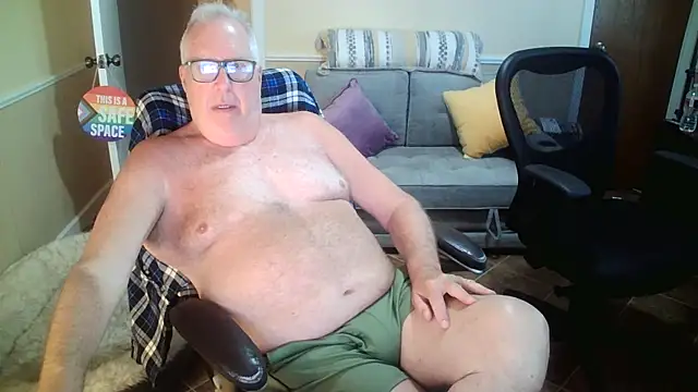 superbearboss online show from June 2026 10:52:01 PM