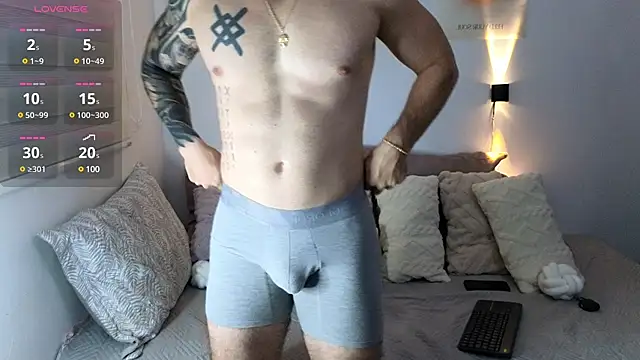 Snapshot of Isaac_Carter chatting on March 2025 10:55:01 AM Isaac Carter online show from March 2025 10:55:01 AM