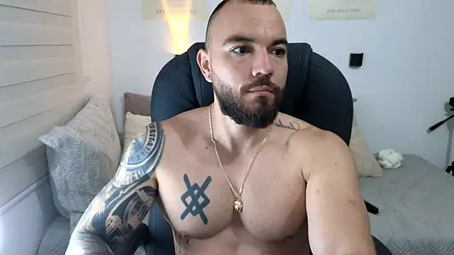 Snapshot of Isaac_Carter chatting on September 2025 11:02:02 AM Isaac Carter online show from September 2025 11:02:02 AM