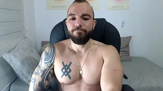 Snapshot of Isaac_Carter chatting on October 2025 11:08:02 AM Isaac Carter online show from October 2025 11:08:02 AM
