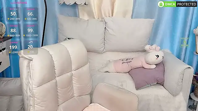 Snapshot of Dewluna chatting on July 2026 11:22:02 PM Dewluna online show from July 2026 11:22:02 PM