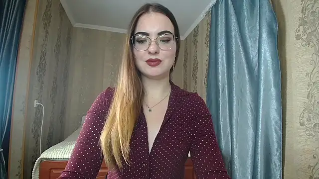 Leila Kissyu online show from November 2025 02:28:01 PM