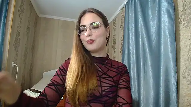 Leila Kissyu online show from November 2025 04:06:01 PM