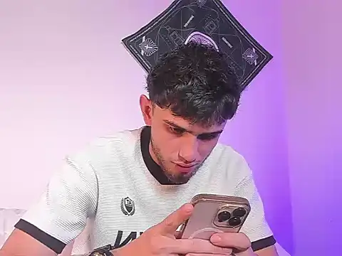 samevansx  online show from April 2026 05:43:02 PM