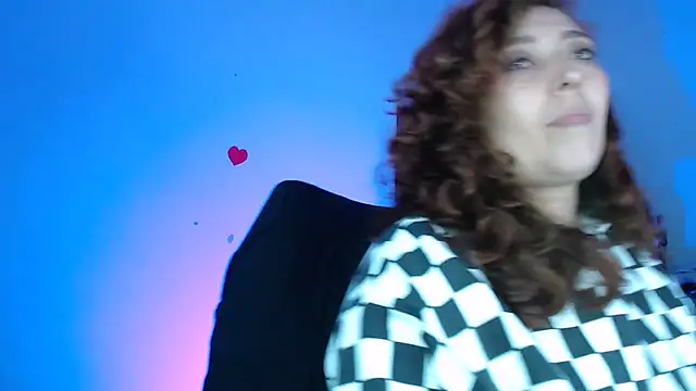 Luz delunaa online show from March 2026 04:05:02 AM