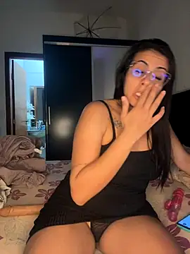 jheicylli online show from October 2025 11:34:01 PM