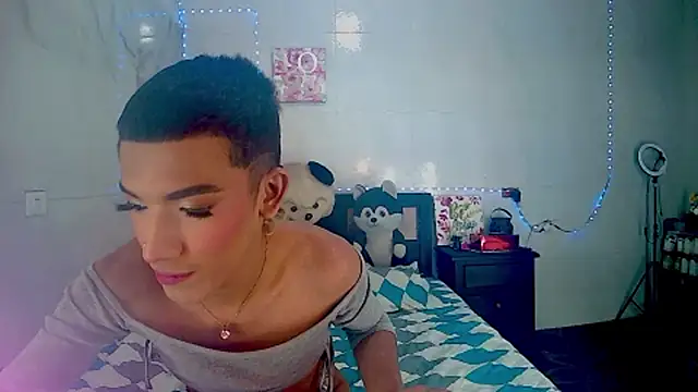 KimberlyXtreme online show from November 2025 07:58:02 PM