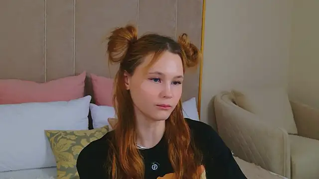 AmeliRoyse online show from April 2026 07:58:02 PM