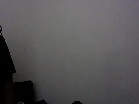 shaniko89isscam online show from April 2026 04:15:02 PM