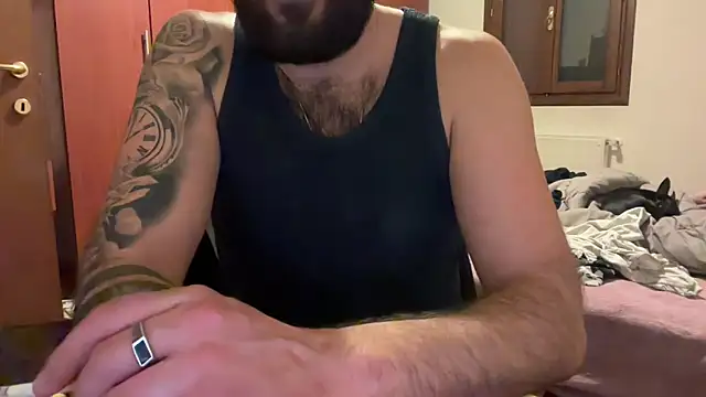 Snapshot of maialinofriuli chatting on March 2025 01:05:01 AM maialinofriuli online show from March 2025 01:05:01 AM