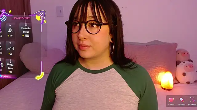 Snapshot of Oliviargf chatting on September 2025 01:49:01 AM Oliviargf online show from September 2025 01:49:01 AM