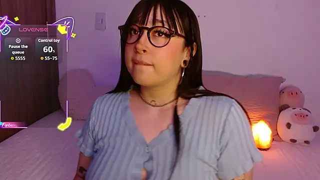 Snapshot of Oliviargf chatting on September 2025 02:24:02 AM Oliviargf online show from September 2025 02:24:02 AM