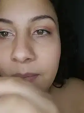 esmeralda jadees online show from March 2025 02:29:01 AM