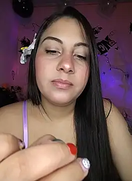 esmeralda jadees online show from October 2025 08:07:02 PM