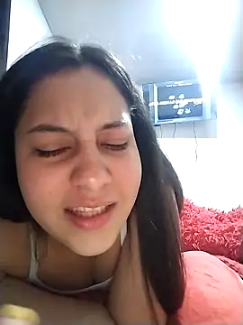 Snapshot of esmeralda_jadees chatting on April 2026 01:42:02 PM esmeralda jadees online show from April 2026 01:42:02 PM