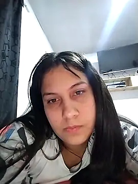 Snapshot of esmeralda_jadees chatting on April 2026 02:10:02 PM esmeralda jadees online show from April 2026 02:10:02 PM