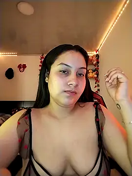 Snapshot of esmeralda_jadees chatting on May 2026 08:25:01 PM esmeralda jadees online show from May 2026 08:25:01 PM