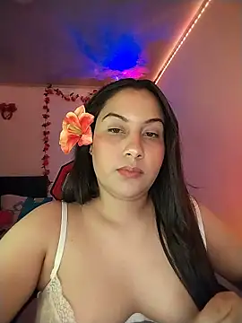Snapshot of esmeralda_jadees chatting on May 2026 01:23:02 AM esmeralda jadees online show from May 2026 01:23:02 AM
