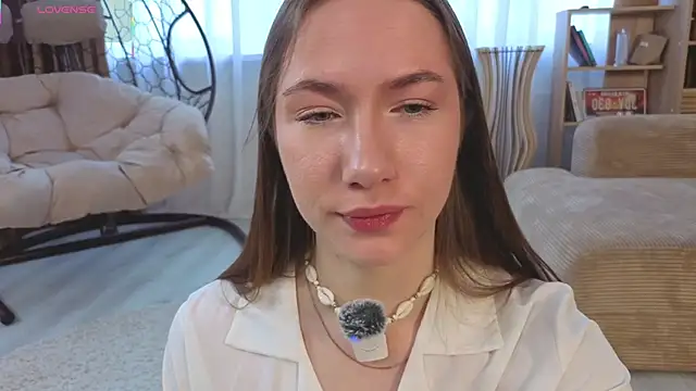 Kira mindnes online show from December 2025 07:24:01 AM