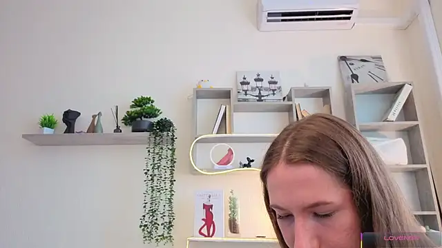 Snapshot of Kira_mindnes chatting on July 2026 06:08:01 AM Kira mindnes online show from July 2026 06:08:01 AM