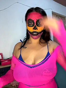 Snapshot of roldanmary chatting on October 2025 04:21:01 AM roldanmary online show from October 2025 04:21:01 AM