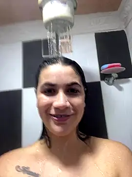 Snapshot of roldanmary chatting on October 2025 06:35:02 PM roldanmary online show from October 2025 06:35:02 PM