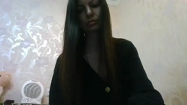 AliseWats online show from October 2025 07:36:02 PM