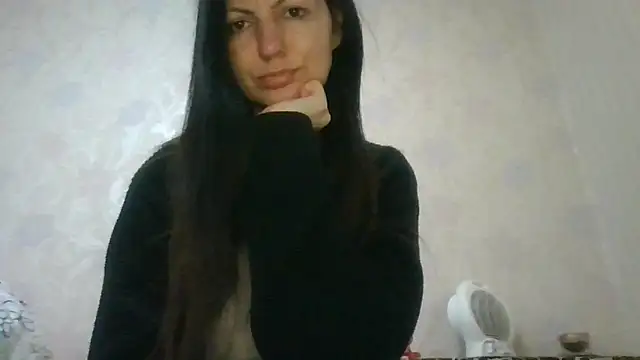 AliseWats online show from April 2026 08:34:01 PM