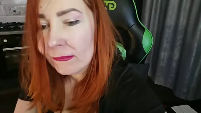 emlana online show from March 2025 06:21:02 PM