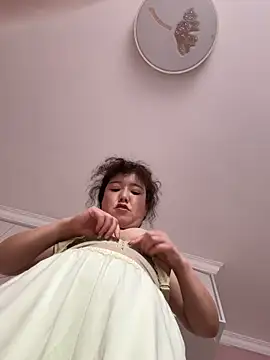 Snapshot of Baby96188 chatting on October 2025 03:27:01 AM Baby96188 online show from October 2025 03:27:01 AM