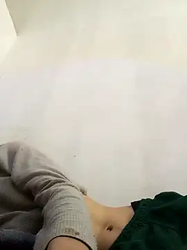 Snapshot of zbidoti chatting on March 2025 09:35:02 AM zbidoti online show from March 2025 09:35:02 AM