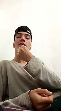 Snapshot of zbidoti chatting on March 2025 03:20:02 PM zbidoti online show from March 2025 03:20:02 PM