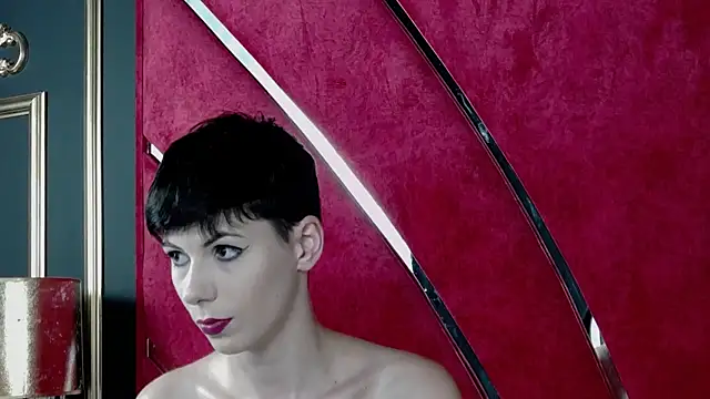 Roxxy Rouge online show from October 2025 03:53:01 PM