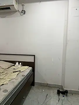 Hotswetie online show from March 2025 02:19:01 AM