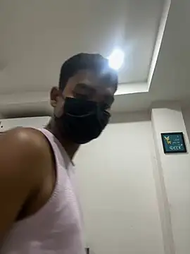 Hotswetie online show from March 2025 02:47:01 PM