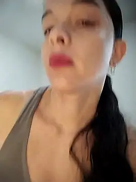 hotsexass online show from February 2026 11:13:01 AM