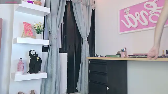 eva sin18 online show from November 2025 11:15:01 PM