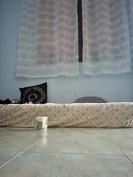 Snapshot of alexandraa12 chatting on September 2025 05:40:01 AM alexandraa12 online show from September 2025 05:40:01 AM