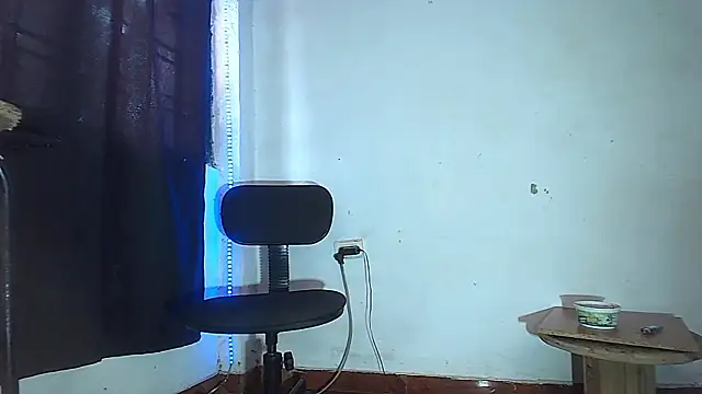 dareck 18 online show from June 2026 04:22:02 PM