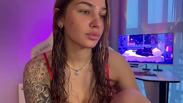 Anna Six online show from November 2025 02:22:01 AM