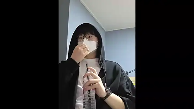 shudjk online show from March 2025 02:32:02 PM