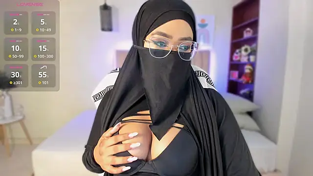 Snapshot of Sasha_Anaan chatting on October 2025 08:11:02 AM Sasha Anaan online show from October 2025 08:11:02 AM