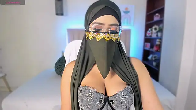 Snapshot of Sasha_Anaan chatting on October 2025 08:59:02 AM Sasha Anaan online show from October 2025 08:59:02 AM