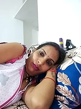 Hotty-Nidhi online show from March 2025 05:38:02 PM